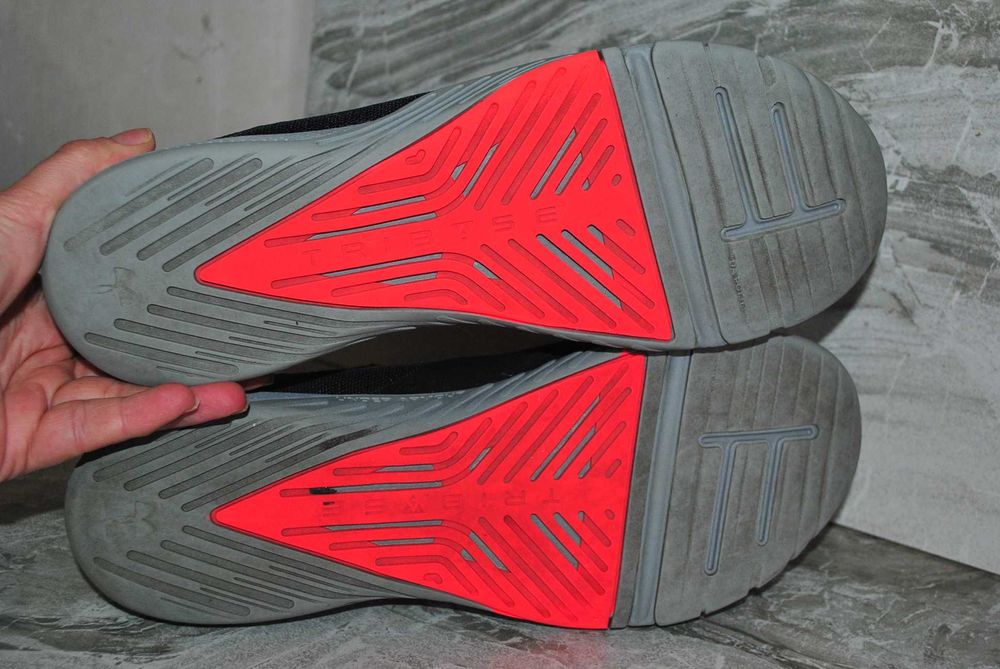 кроссовки under armour 44 размер