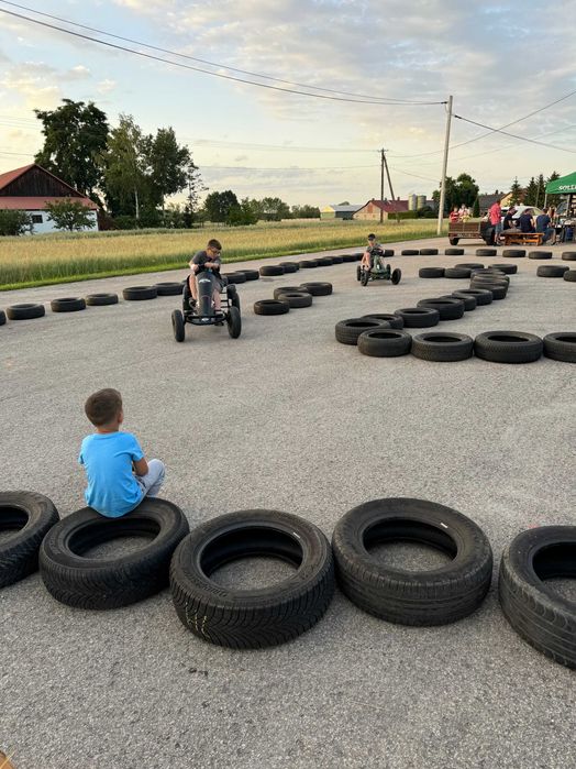 Eurobungee, byk rodeo, ścianka wspinaczkowa, symulatory, dmuchańce