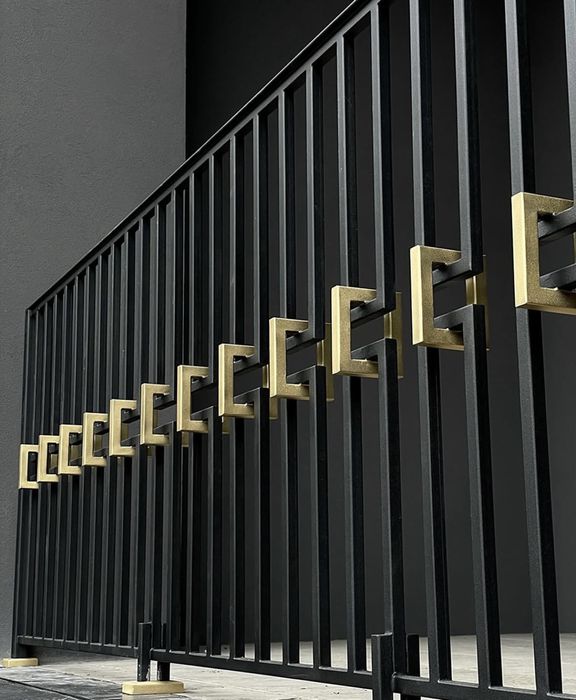 Поручні (перила) чорного металу