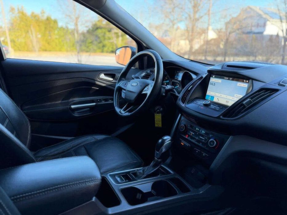 Ford Escape SEL      2018