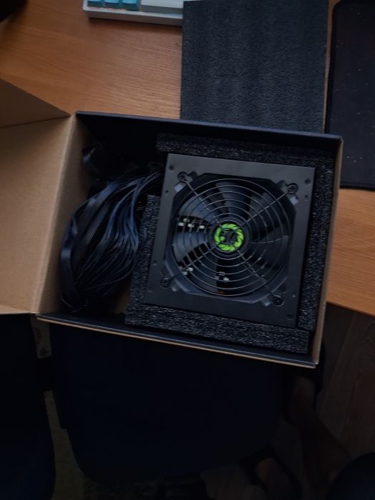 Продам бп к пк 600 ват новый
