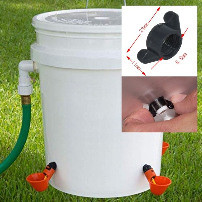 Bebedouros automáticos para galinhas e outras aves p/ tubo 20 ou 25 mm