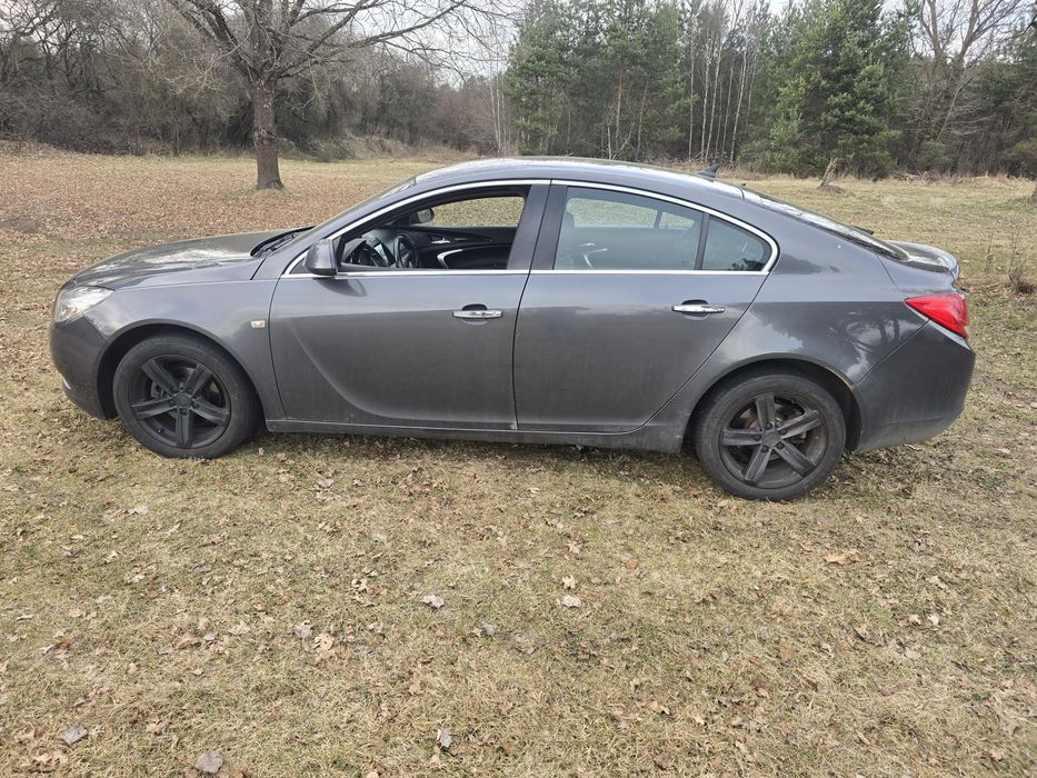 Opel insignia 2.0 cdti uszkodzony tyl zarejestrowany