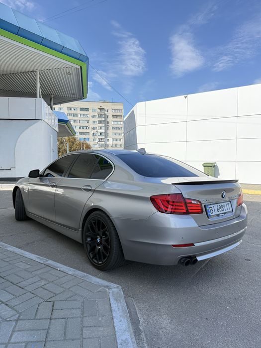 Продам BMW F10 528