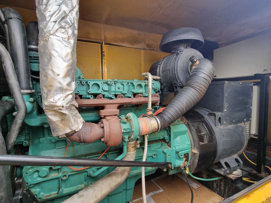 Gerador 200kVA (PRP) | 220kVA (LTP) 230V/400V 50Hz Volvo Penta