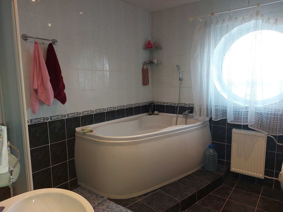 Продам классную 3 комнатную квартиру 115 кв.м