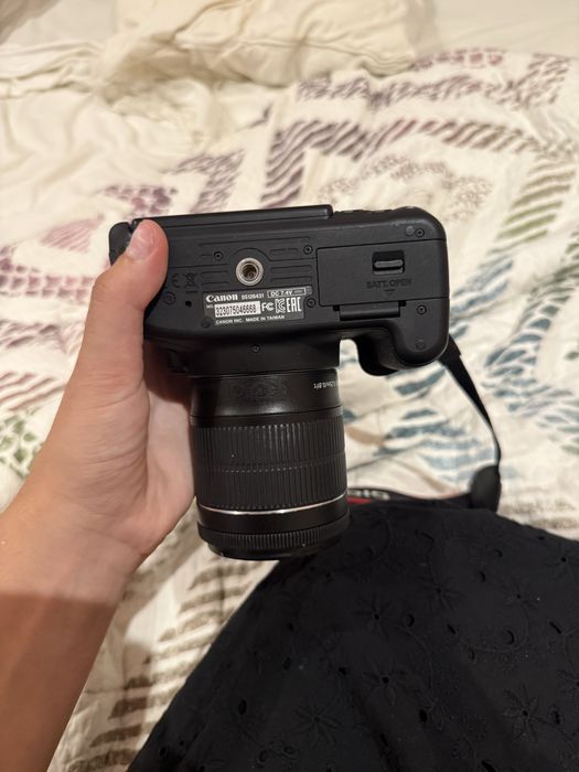 Canon EOS 700D + 18-55mm IS STM | 2 Baterias + Bolsa