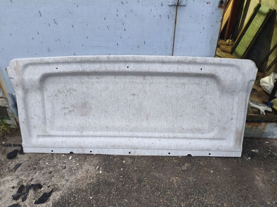 Продам задню стіну оббивки газель next