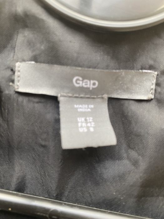 Sukienka w kratke Gap
