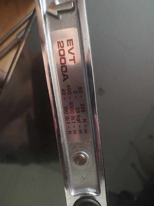 6 chaves dinamometricas e roquete de camião