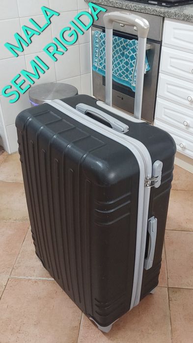 MALA de VIAGEM de PORÃO com 4 RODAS. Casa, Passeio, Quarto, Arrumação.