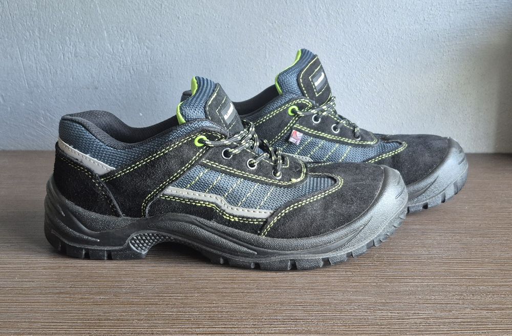 Buty robocze BLUEWEAR S1P SRC rozmiar 43 Nowe