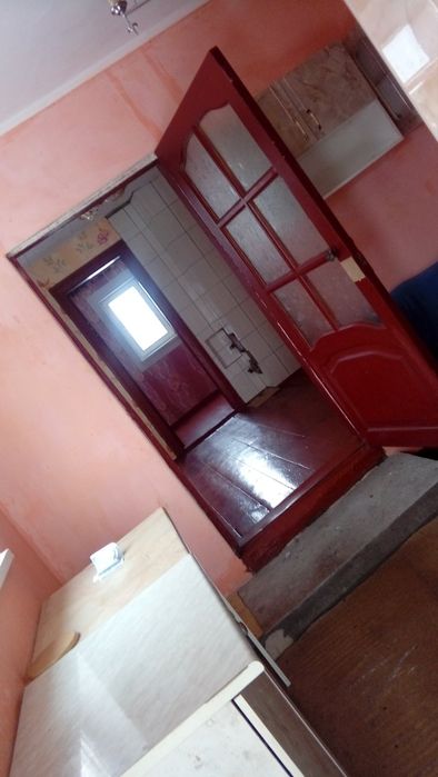 Продам пів будинку