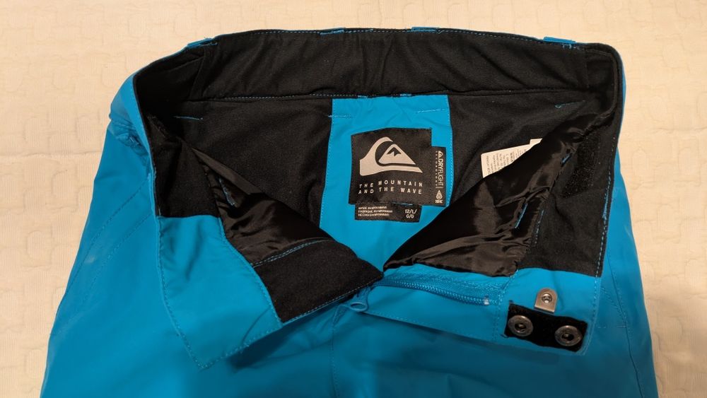 Calcas neve de menino ( 12 anos tamanho infantil L ) como novas.