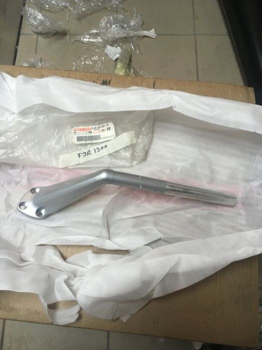 Kierownica prawa Yamaha FJR1300