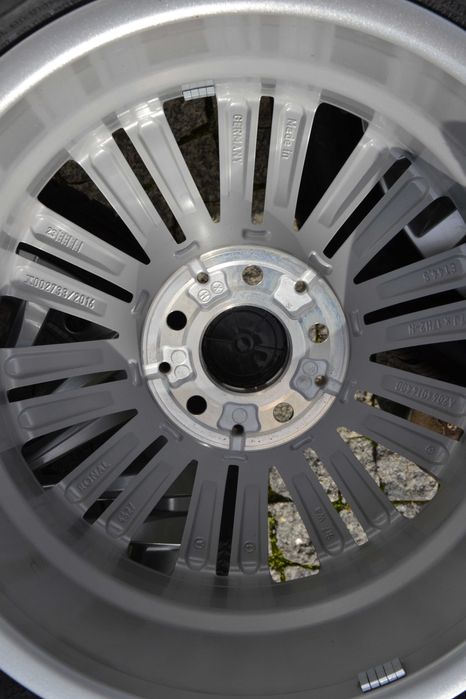 Koła Skoda Octavia 2,3 Opony Zimowe 225/45R17 Nowe 2025