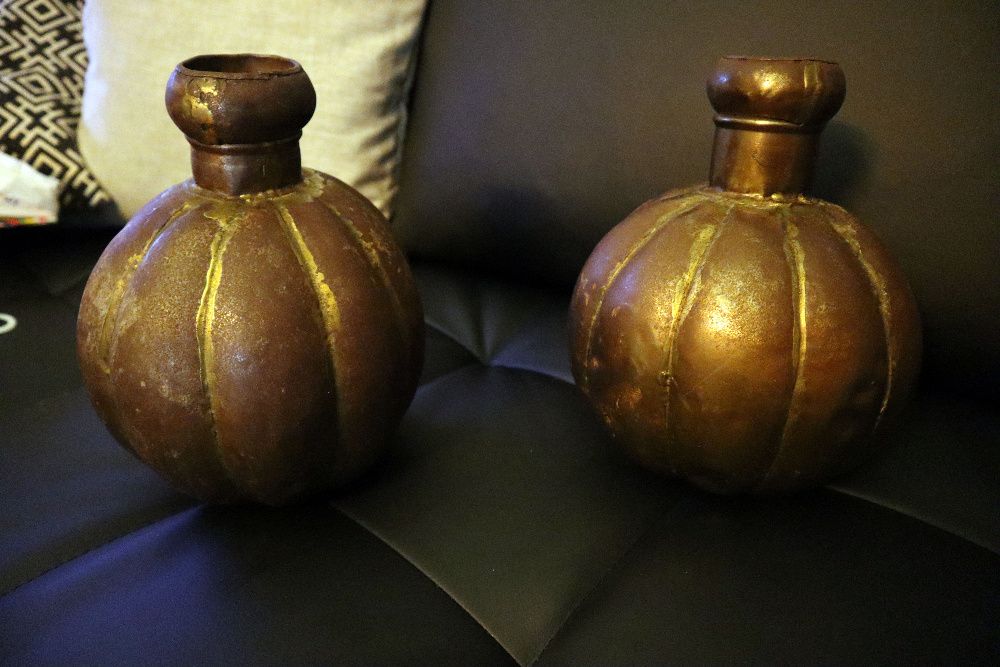 2 Bolas Metal Vintage Decoração