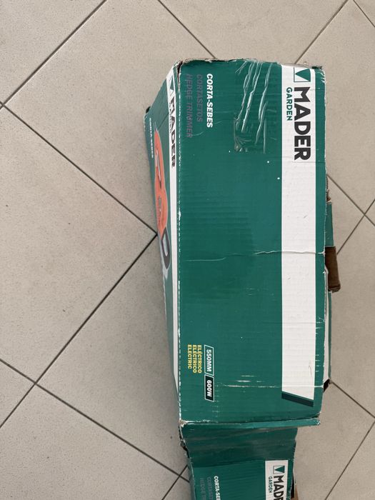 Corta-sebes eléctrico