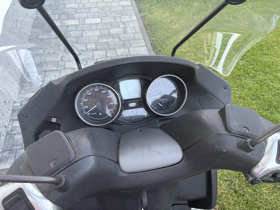 Piaggio  MP3 125