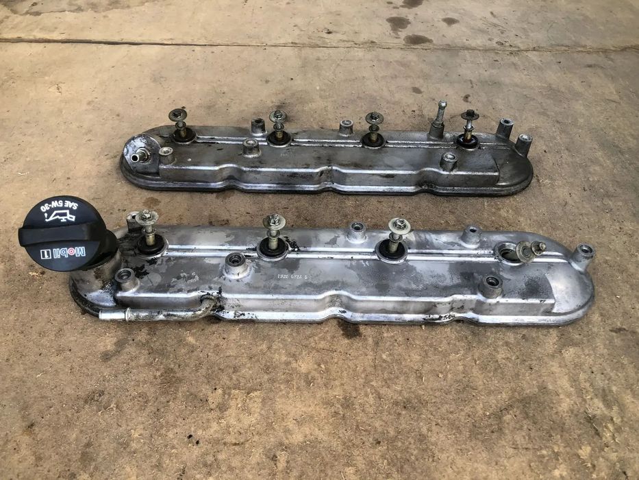 CADILLAC ESCALADE III 6,2 V8 2006-2014 POKRYWA ZAWORÓW