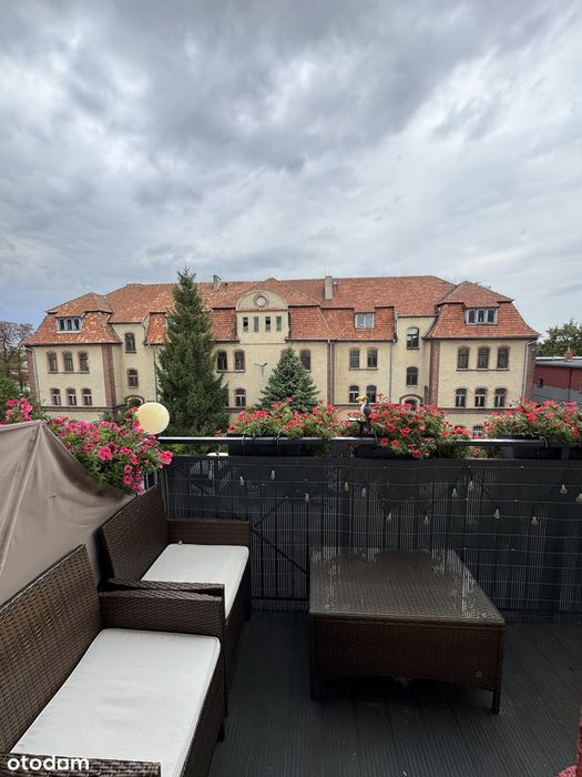 4pokoje/ 71,6 m²/ Kamienica / Zamknięte osiedle/ Parking/ Balkon
