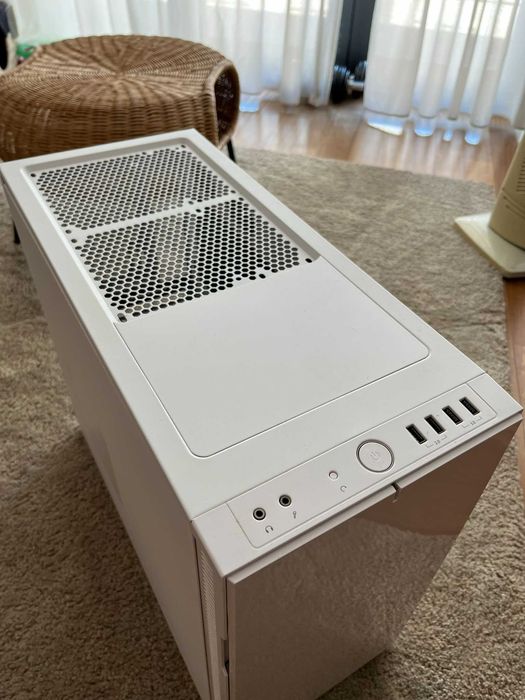 Fractal Design Define R5 Branca sem Janela | Caixa ATX Silenciosa