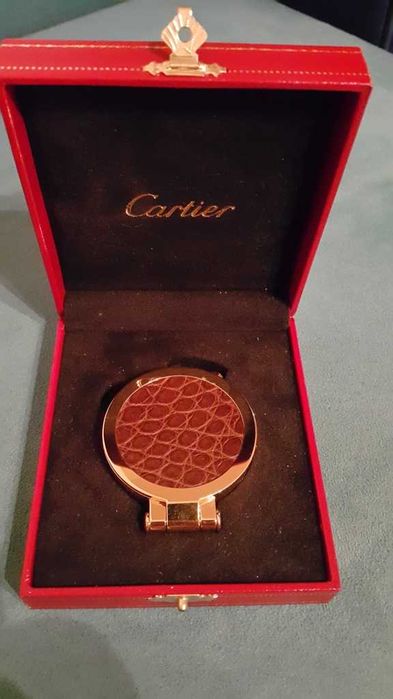 Сartier. Продам подарочные настольные часы Сartier !!!