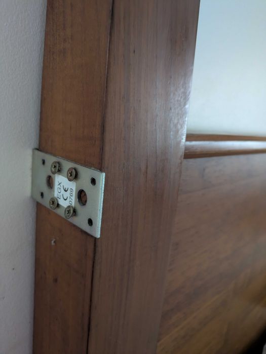 Cama de Dossel de Casal em Madeira Maciça + 2 Mesinhas de Cabeceira — Estilo Rústico/Colonial
