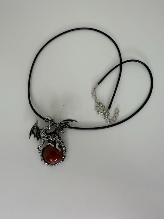 Naszyjnik smok czerwony kamień smok