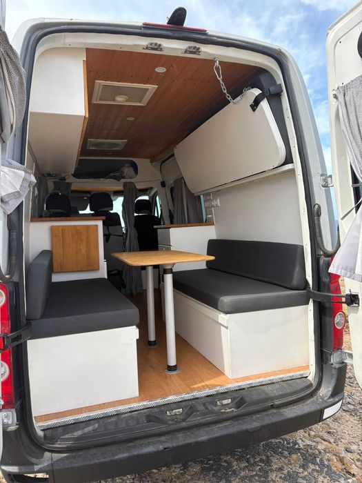 VENDA AUTOVAN VW CRAFTER 2009 - 3 dormidas / 4 lugares