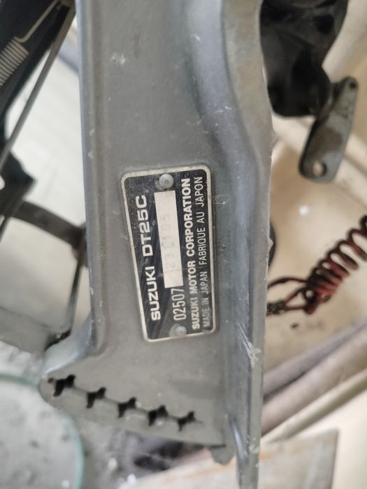 Sprzedam silnik Suzki DT25C