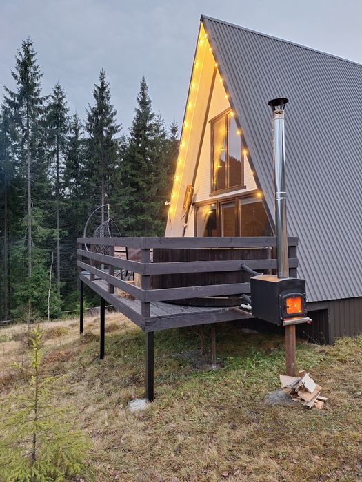 Житло в Карпатах. ' Ніч в Карпатах'