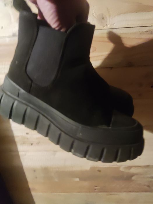 Trzewiki buty na szerokiej podstawie