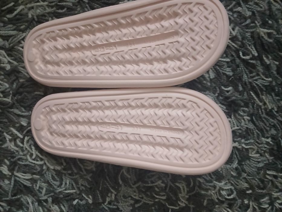 Klapki damskie nowe