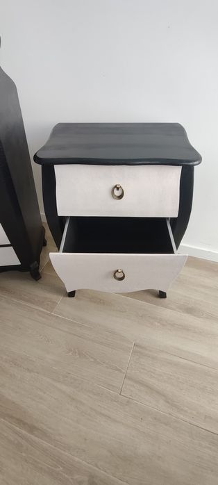 Móvel apoio/ cómoda/ mesa de cabeceira