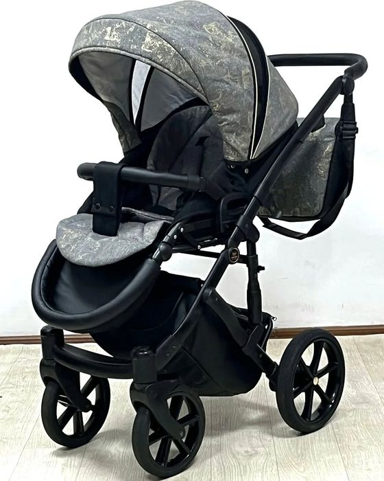 Коляска 2в1 Tako baby Corona 
- Люлька 
- Прогулянковий блок 
- Чохол