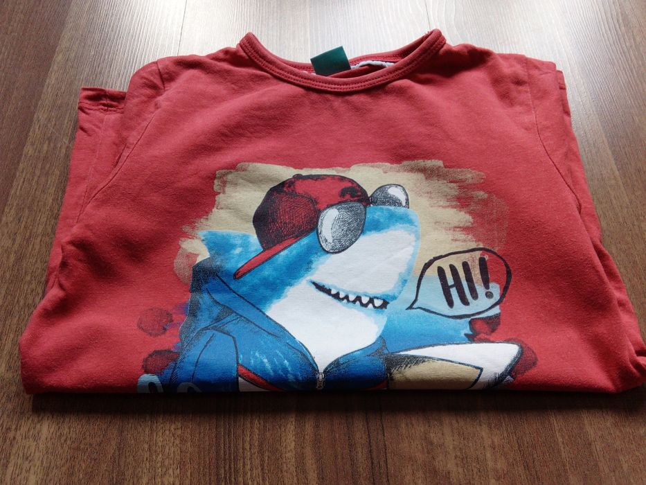 Koszulka z krótkim rękawem, r. 122, bluzka, krótki rękaw.