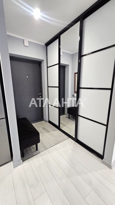 Сучасна двокімнатна квартира з якісним ремонтом