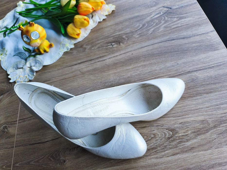 Buty ślubne perłowe 37,5 skórzane