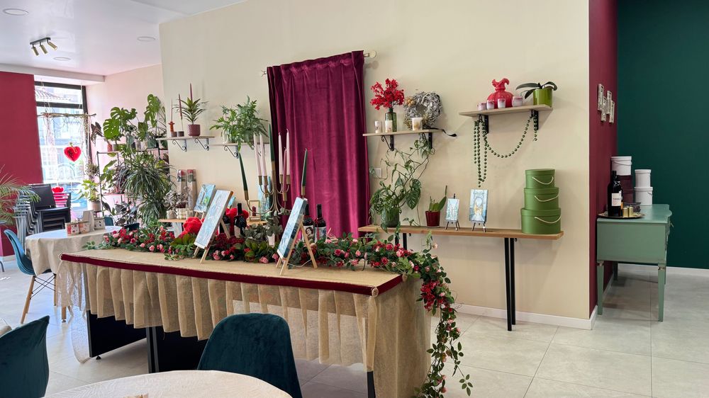 TRESPASSE Flower Bar único em Setúbal – pronto a funcionar