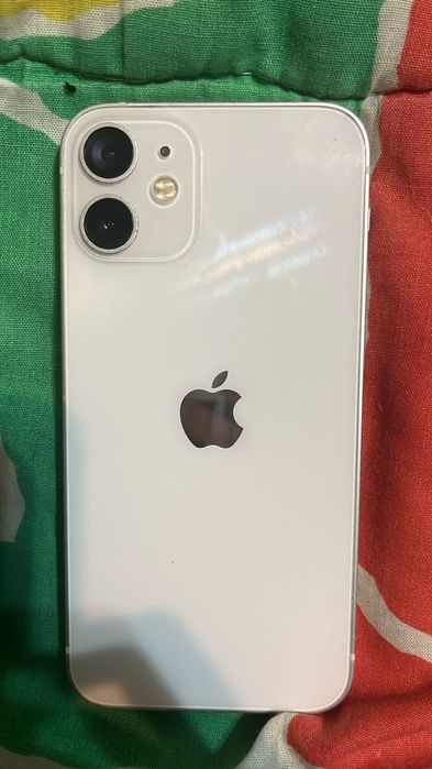 iPhone 12 mini para peças