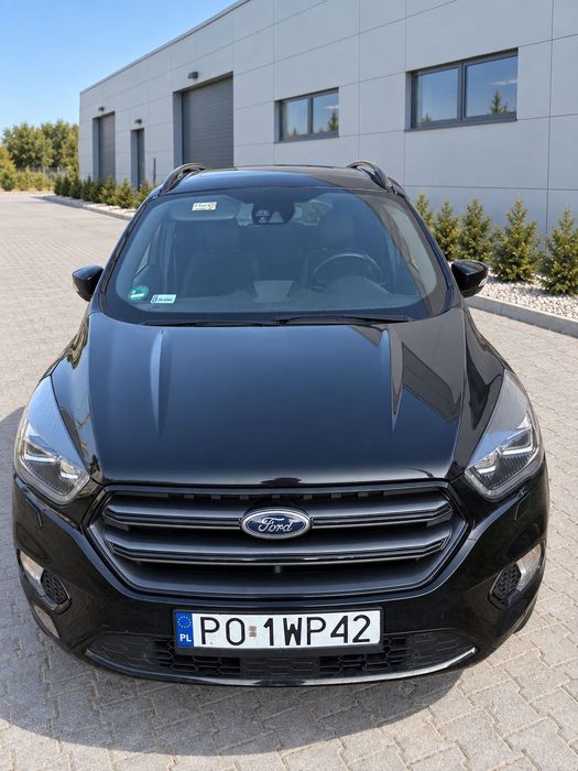 Ford Kuga Ford Kuga 242 km (177kw) , bezwypadkowy.