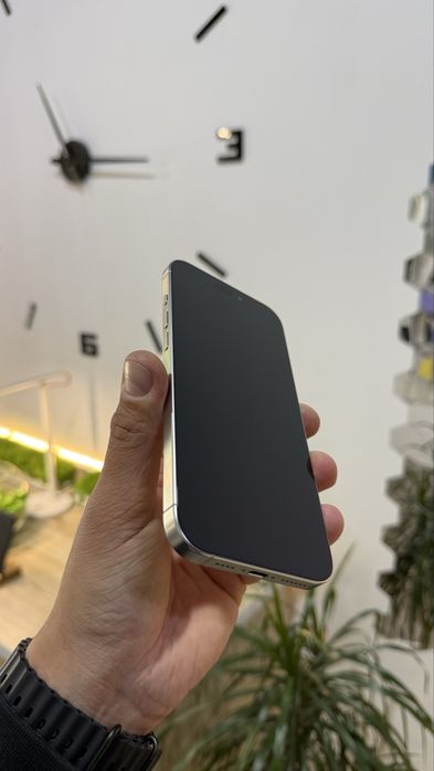 Iphone 16 Promax 256 Gb White Titanium акб 100%