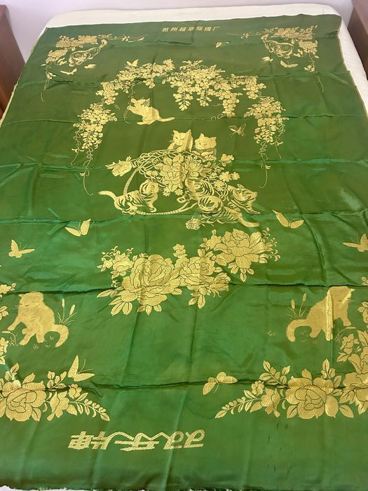 Painel / Colcha Vintage em Brocado de Seda Chinesa (130x180cm)