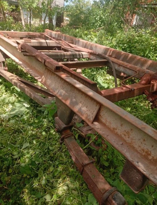 Продам причіп зіловський