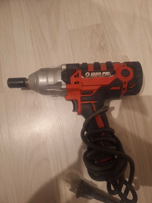 Klucz udarowy elektryczny