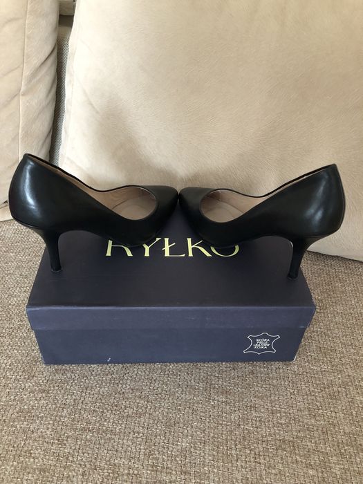 Skórzane szpilki czarne Ryłko Estima roz. 35 stan idealny