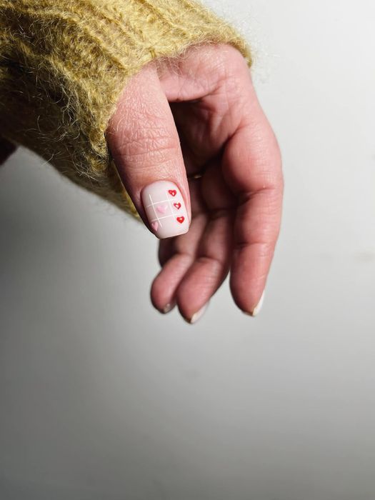 Profesjonalny manicure | Trwały efekt | Wolne terminy!