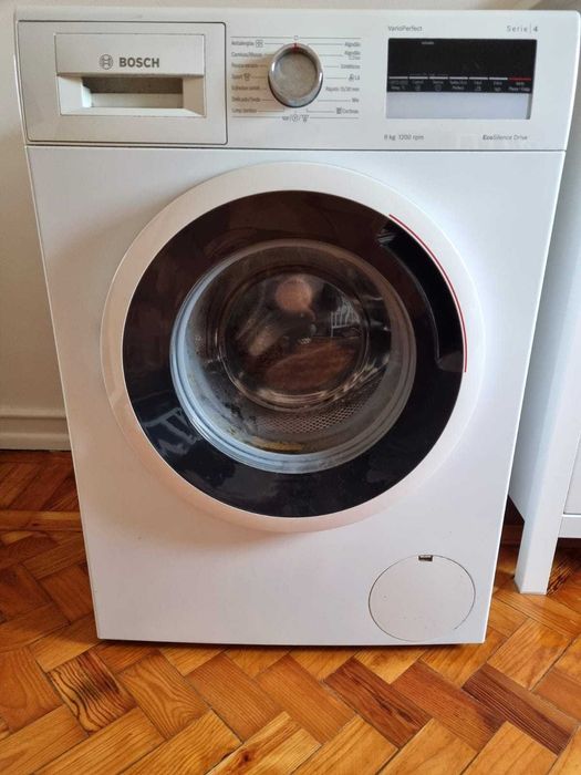 Máquina de Lavar Roupa BOSCH