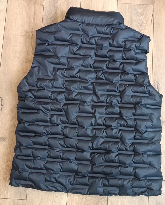 Жилети Безрукавки Boss Lacoste Karl Lagerfeld